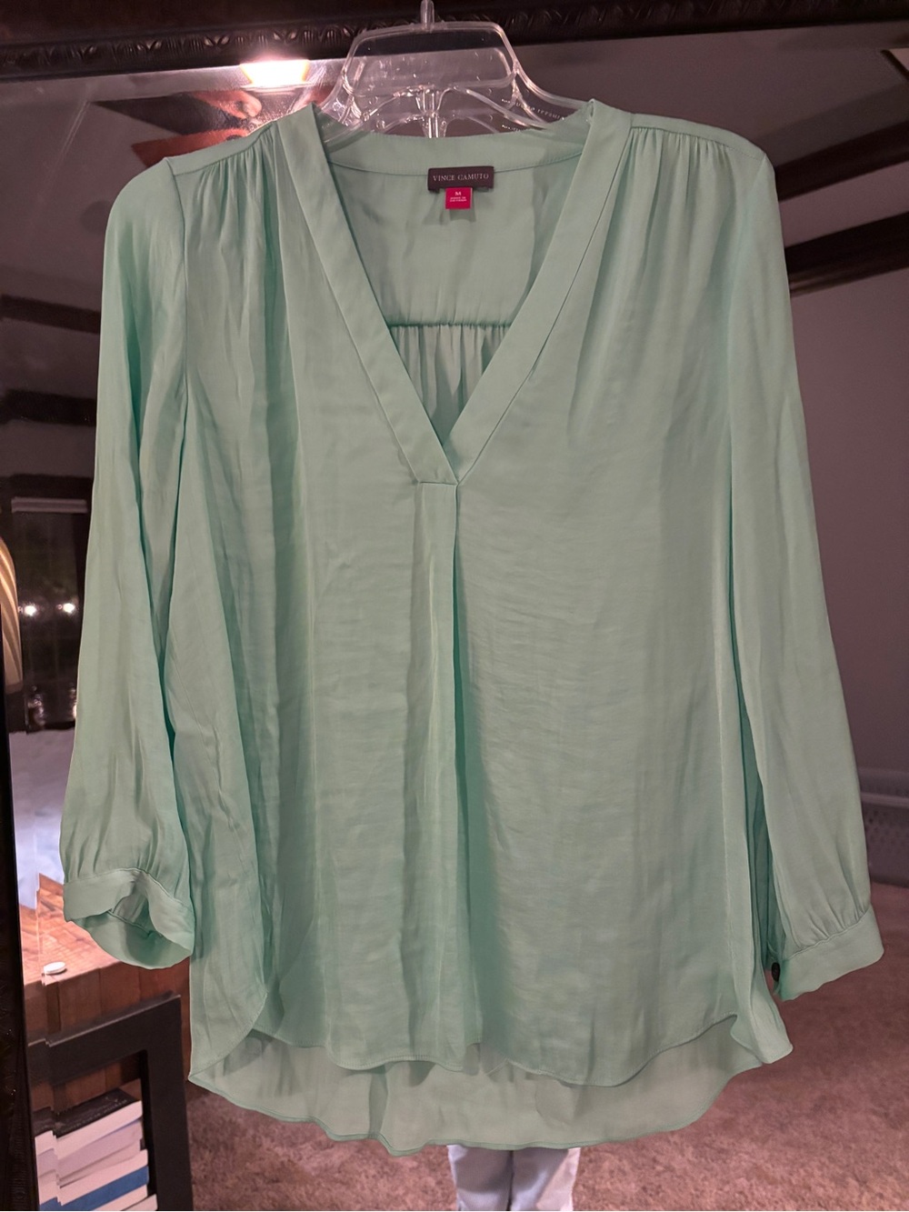 Vince Camuto Mint Green V-Neck Long Sleeve Blouse - Flowing Tunic